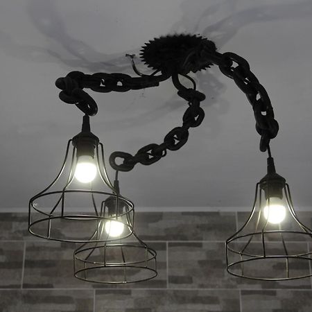 Villa Tukhlay Tukhlya Екстериор снимка