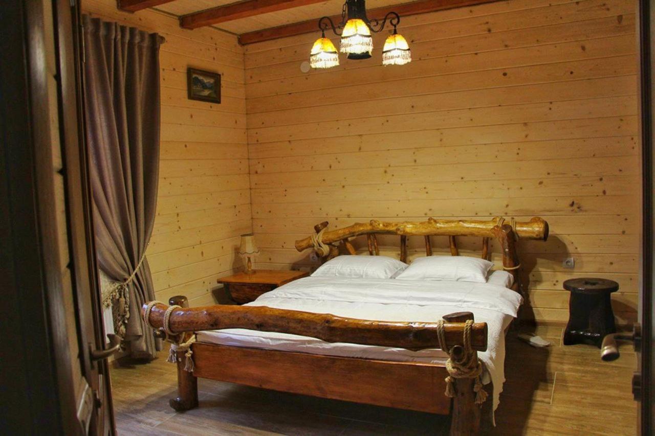 Villa Tukhlay Tukhlya Екстериор снимка