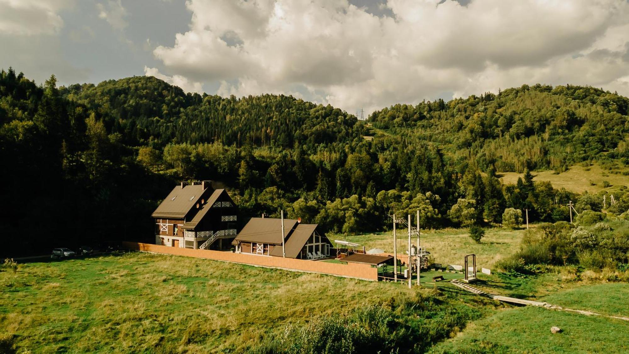 Villa Tukhlay Tukhlya Екстериор снимка