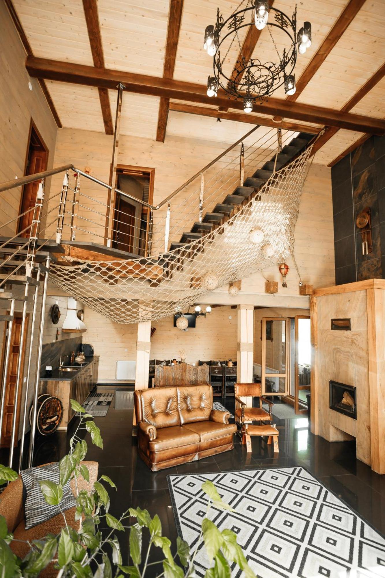 Villa Tukhlay Tukhlya Екстериор снимка